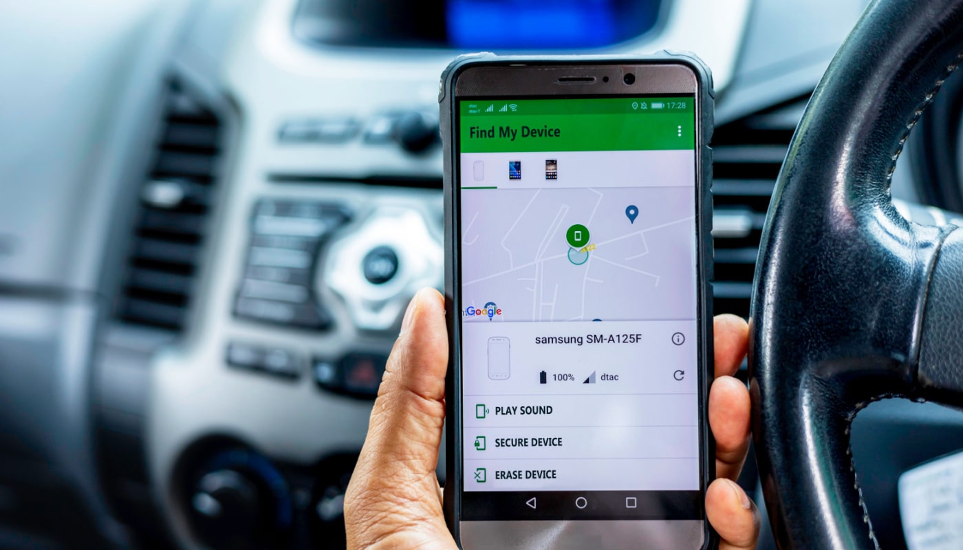 Tracking Android from iPhone